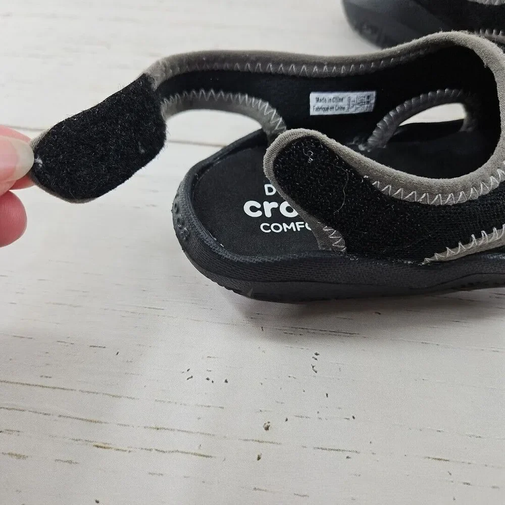 Crocs Swiftwater Youth Kids Size C12 Black Closed Toe Water Shoes Sandals 204024